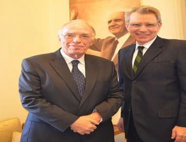 Συνάντηση Β. Λεβέντη με Τ. Πάιτ για το Σκοπιανό: «Αν το νέο όνομα έχει τη λέξη Μακεδονία θα βλάψει και τις ΗΠΑ»